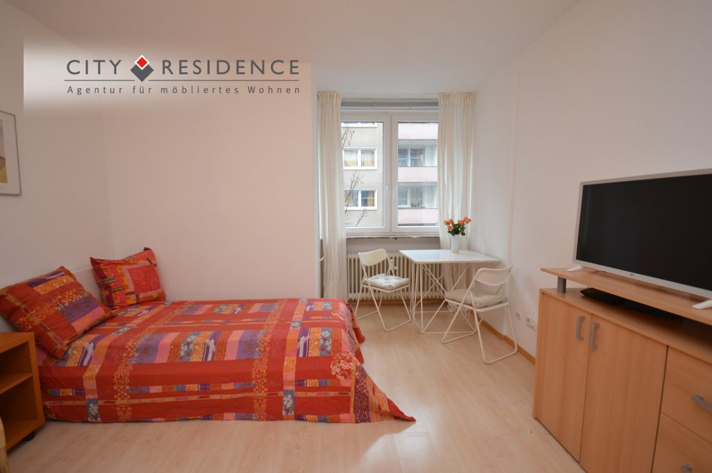 Frankfurt-Nordend (Ost): Appartement d' 1 -pièces(s), 27m², Baumweg, 890, Salon