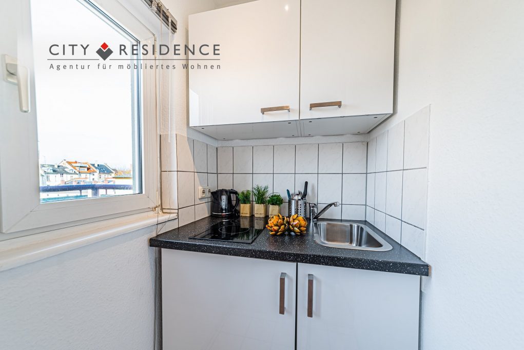 Frankfurt-Nordend: 1-Zi.  Wohnung, 30m², Luisenstr. , 1.355, Küche