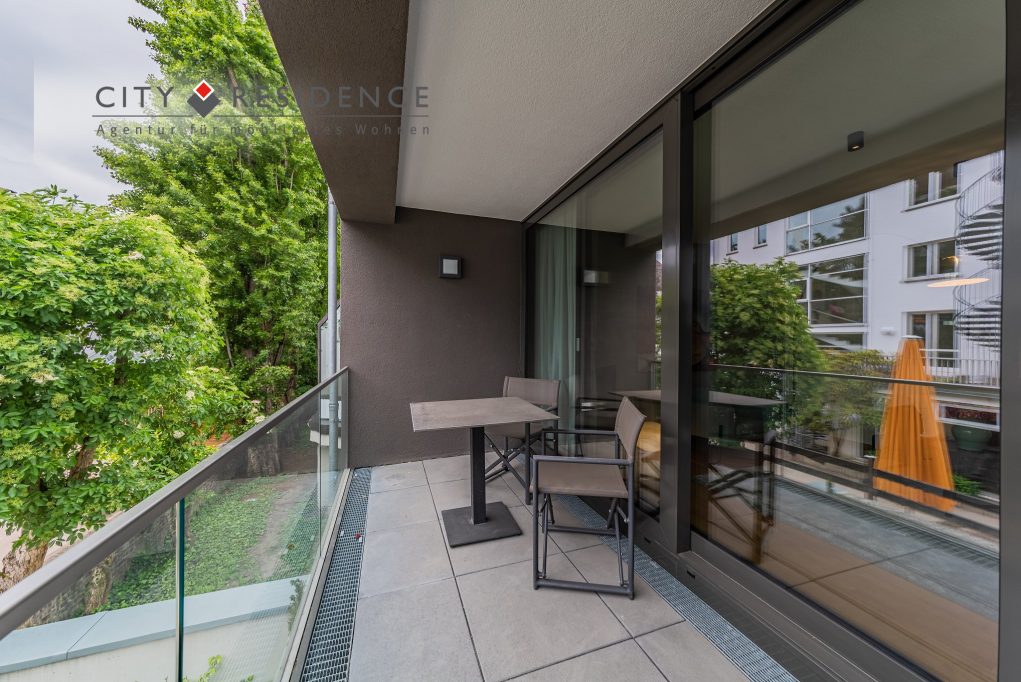 Frankfurt-Nordend (Holzhausenviertel): Piso con 2 -habitación(es), 85m², Justinianstr., 2,650, balcón/terraza